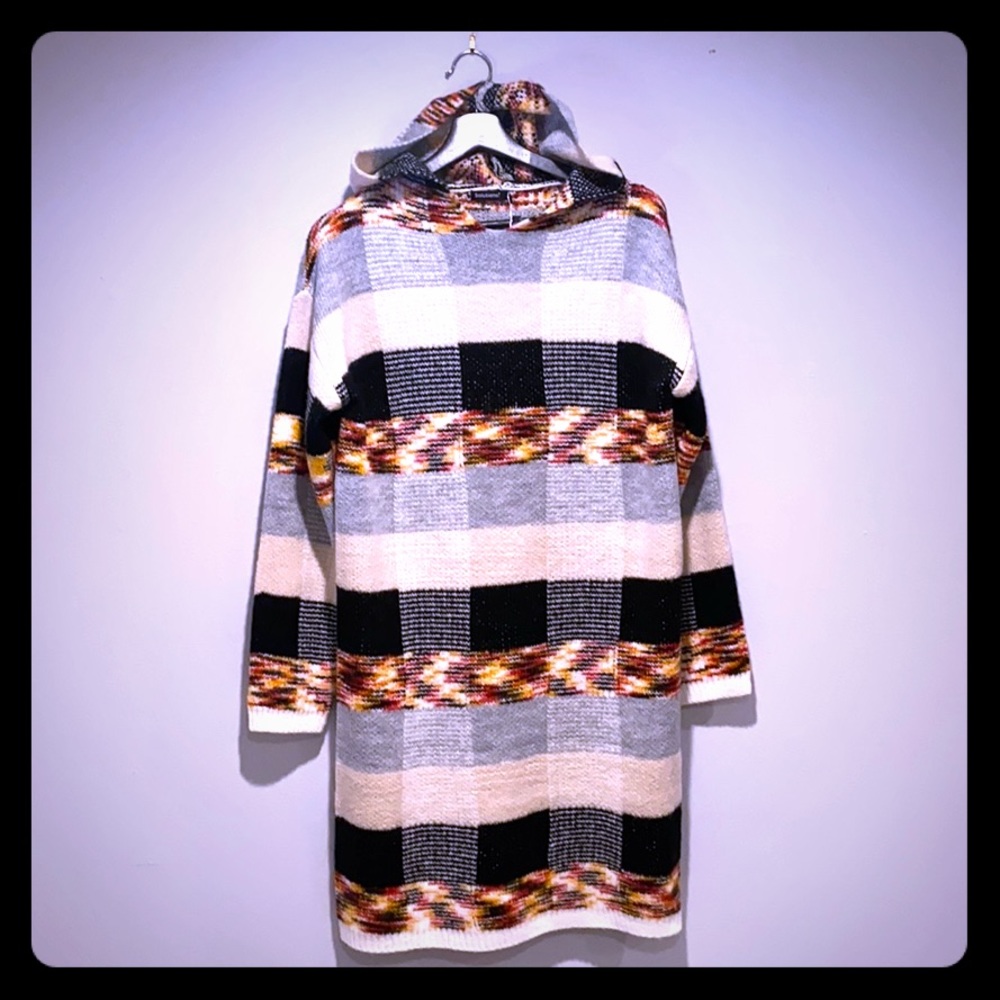 Solutions / sweater dress / Medium